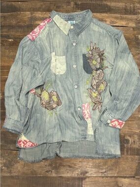 Gypsy Moon Button Top